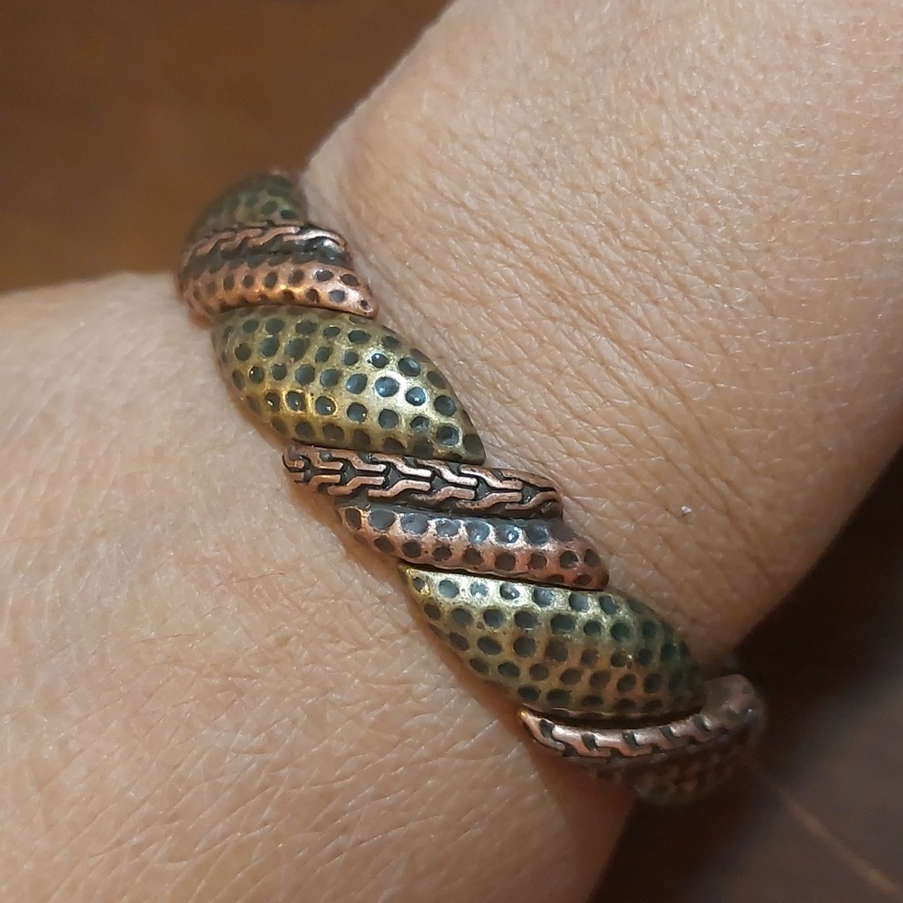 Two Tone Copper Brass Hammered Links Stretch Bracelet